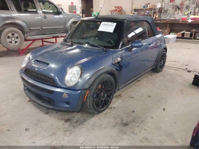 2005 MINI COOPER S WMWRH33405TF81778 Photo 1