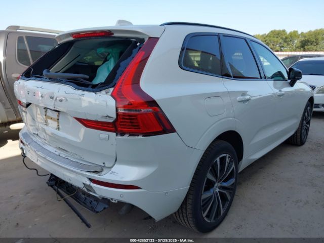 2023 VOLVO XC60 RECHARGE PLUG-IN HYBRID YV4H60DW2P1213047 Photo 3
