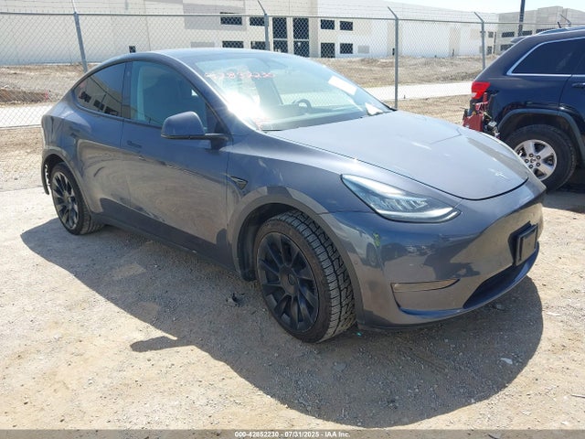 2022 TESLA MODEL Y 7SAYGDEEXNF481770 Photo 0