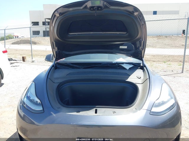 2022 TESLA MODEL Y 7SAYGDEEXNF481770 Photo 9