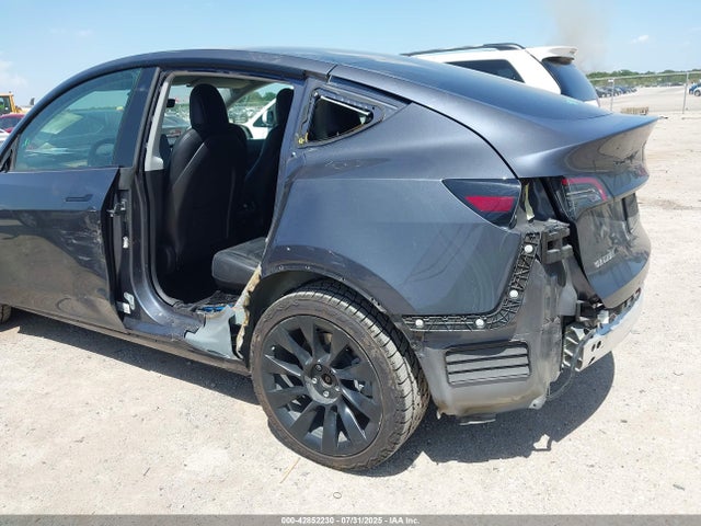 2022 TESLA MODEL Y 7SAYGDEEXNF481770 Photo 5