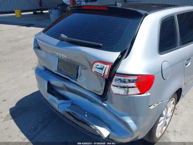 2012 AUDI A3 WAUBEAFM4CA109633 Photo 5