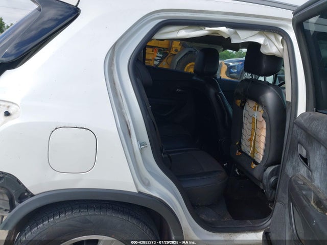 Chevrolet LUV 2015 KL7CJLSB4FB118928 Image 8
