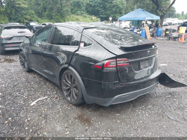 2023 TESLA MODEL X 7SAXCBE56PF377615 Photo 2