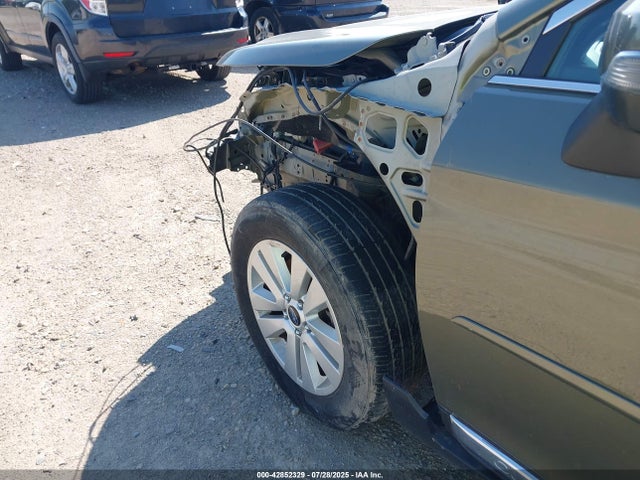 4S4BSETCXH3374658 Subaru u4