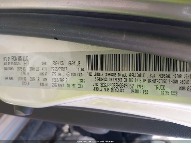 3C6JR6DG3HG645857 RAM 1500
