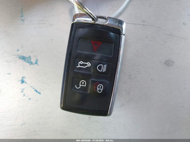 SALWG2RV3KA839498 Land Rover aj126