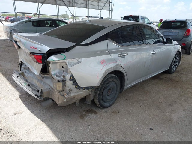 1N4BL4EV6KC241743 Nissan 2019