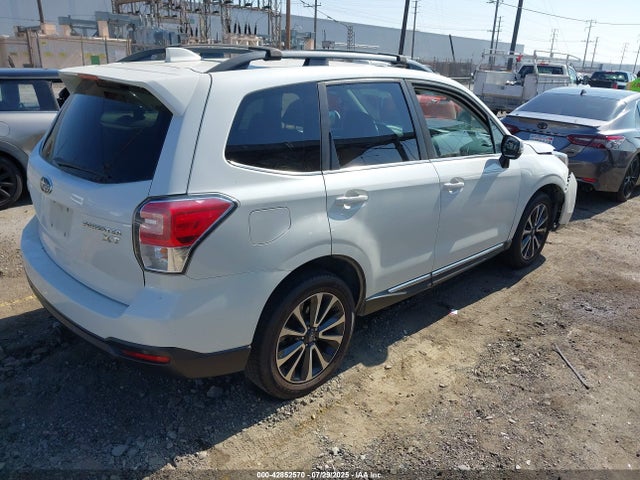 Subaru u4 2018 JF2SJGWC5JH409101 Image 4