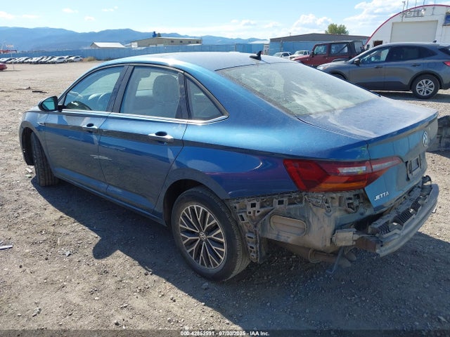 3VWEB7BU4KM196983 Volkswagen 1.8 tsi