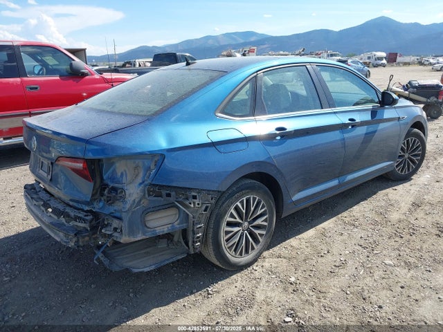 3VWEB7BU4KM196983 Volkswagen 1.8 tsi