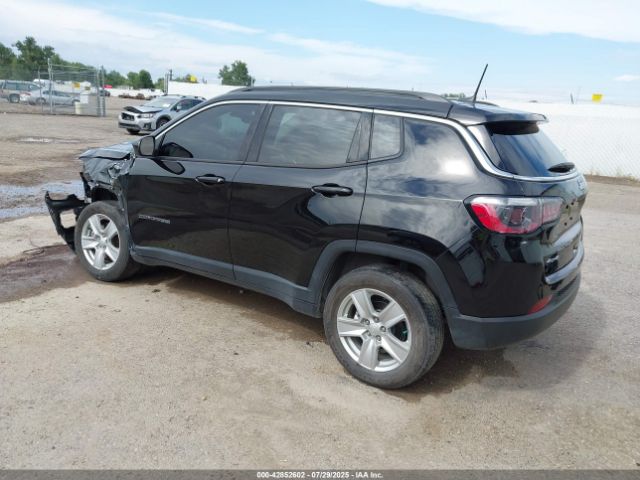 2022 JEEP COMPASS 3C4NJDBB7NT108991 Photo 2