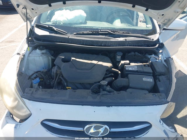 Hyundai 2017 2017 KMHCT4AE6HU372044 Image 10