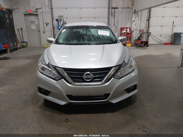 1N4AL3AP3HN350235 Nissan Altima