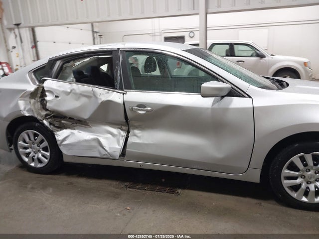 1N4AL3AP3HN350235 Nissan Altima