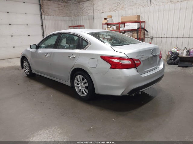 1N4AL3AP3HN350235 Nissan Altima