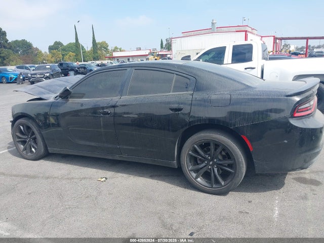 2C3CDXHG9JH281342 Dodge 2018