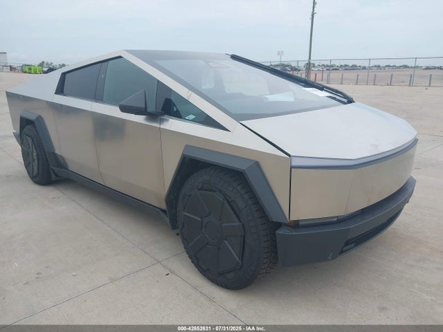 2024 TESLA CYBERTRUCK 7G2CEHED1RA024132 Photo 0