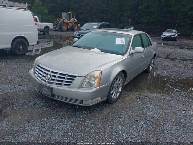 2007 CADILLAC DTS 1G6KD57957U120610 Photo 1
