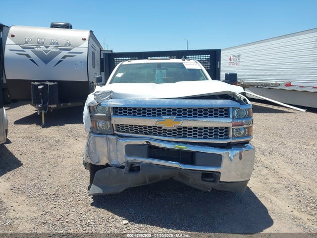 1GB3CVCG1KF121716 Chevrolet Silverado 3500hd Chassis Wt