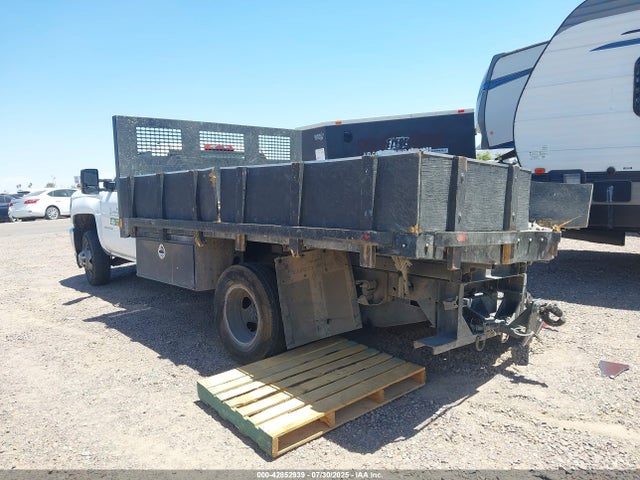 1GB3CVCG1KF121716 Chevrolet Silverado 3500hd Chassis Wt