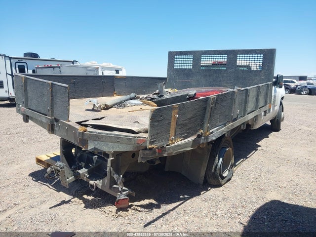 1GB3CVCG1KF121716 Chevrolet Silverado 3500hd Chassis Wt
