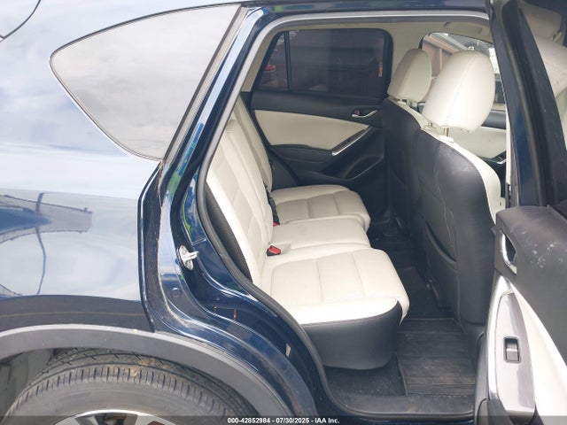 JM3KE2DYXG0688936 Mazda py