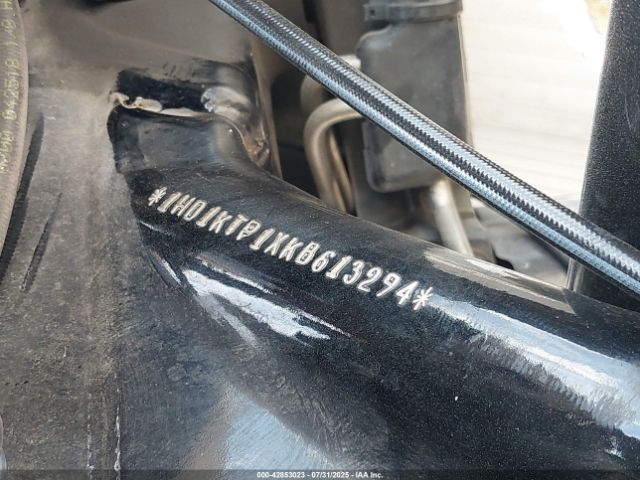 2019 HARLEY-DAVIDSON FLTRXS 1HD1KTP1XKB613294 Photo 9