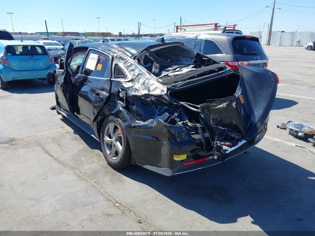 Hyundai gdi theta iii 2021 5NPEG4JA3MH093945 Image 3
