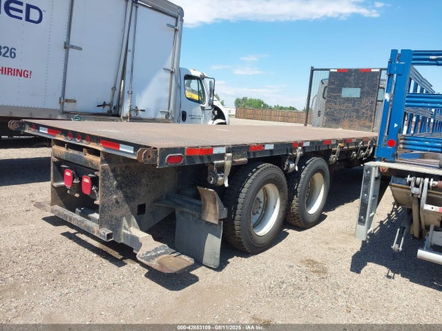 1FVHCYCY7GHHB6175 Freightliner Cummins Isl