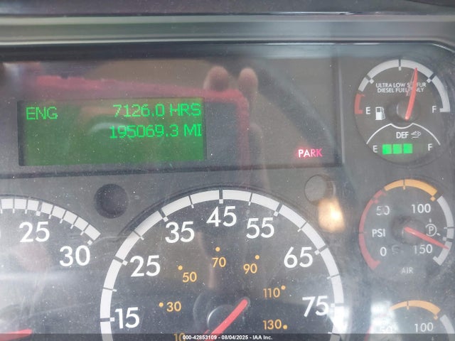 1FVHCYCY7GHHB6175 Freightliner Cummins Isl