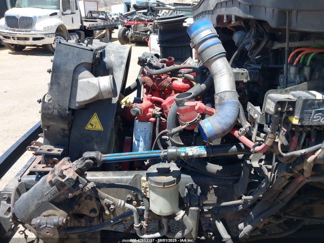 International 4000 4300 2016 3HAMMMML0GL078515 Image 9