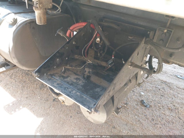 International 4000 4300 2016 3HAMMMML0GL078515 Image 20