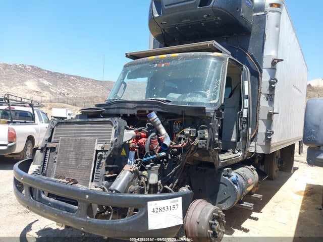 International 4000 4300 2016 3HAMMMML0GL078515 Image 2