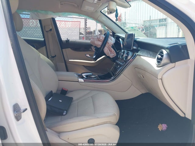 WDC0G4JB9GF109447 Mercedes-Benz m274