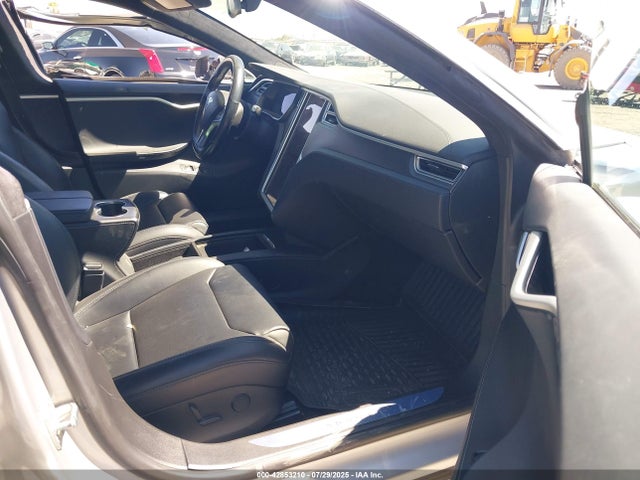 2017 TESLA MODEL S 5YJSA1E25HF233312 Photo 4