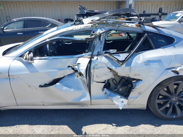 2017 TESLA MODEL S 5YJSA1E25HF233312 Photo 5