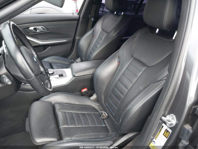 3MW5R1J03M8B76145 BMW 330I