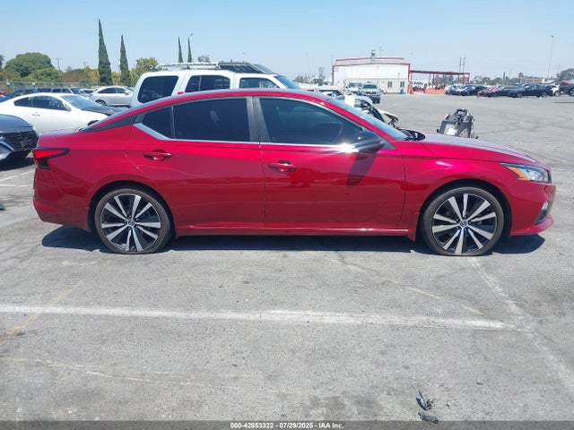 Nissan 2022 2022 1N4BL4CV1NN311032 Image 13