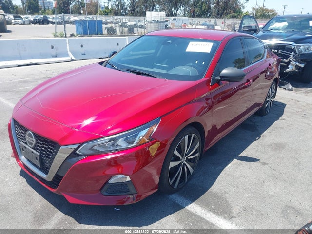Nissan 2022 2022 1N4BL4CV1NN311032 Image 2