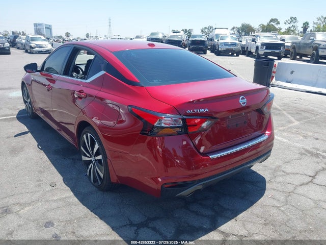 Nissan 2022 2022 1N4BL4CV1NN311032 Image 3
