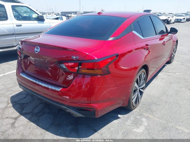 Nissan 2022 2022 1N4BL4CV1NN311032 Image 4