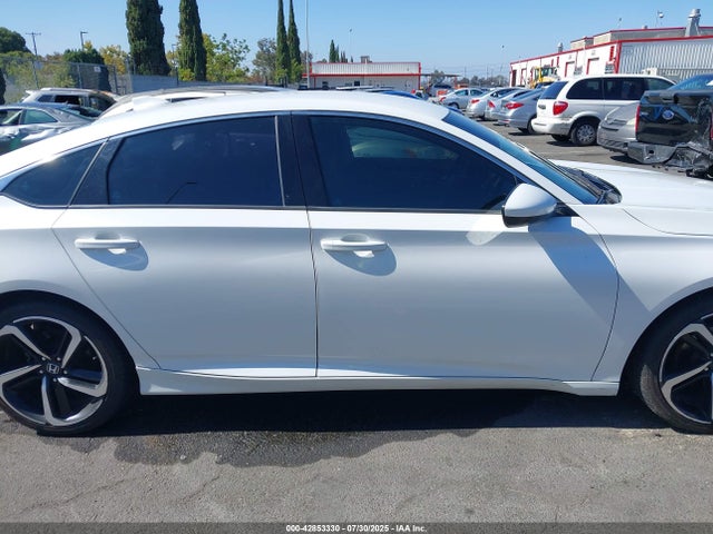 Honda l15be 2018 1HGCV1F19JA225082 Image 14