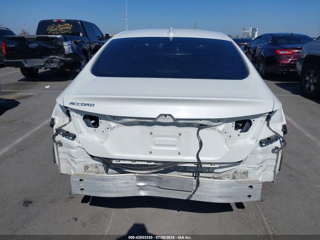 Honda l15be 2018 1HGCV1F19JA225082 Image 17