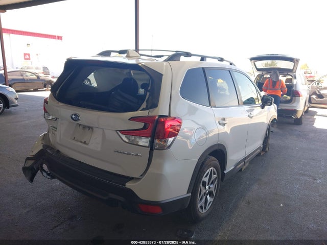 Subaru na u5 2021 JF2SKAFC5MH459771 Image 4