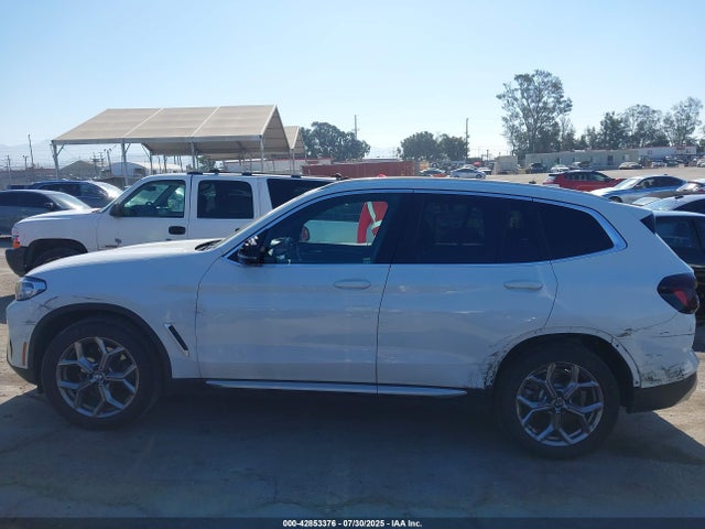 BMW X3 2023 5UX43DP05P9N54581 Image 14
