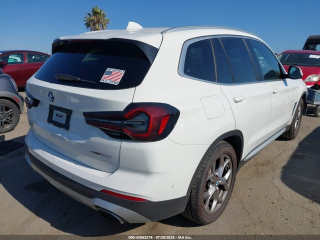 BMW X3 2023 5UX43DP05P9N54581 Image 4