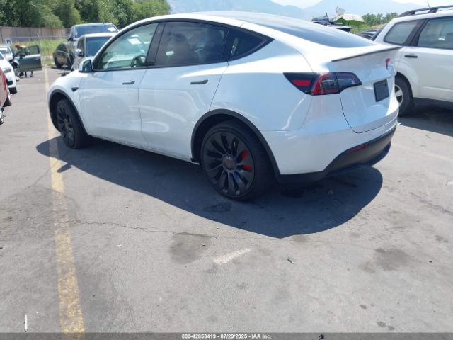 2023 TESLA MODEL Y 7SAYGDEF9PF740292 Photo 2