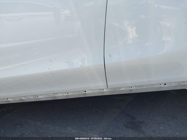 2023 TESLA MODEL Y 7SAYGDEF9PF740292 Photo 5