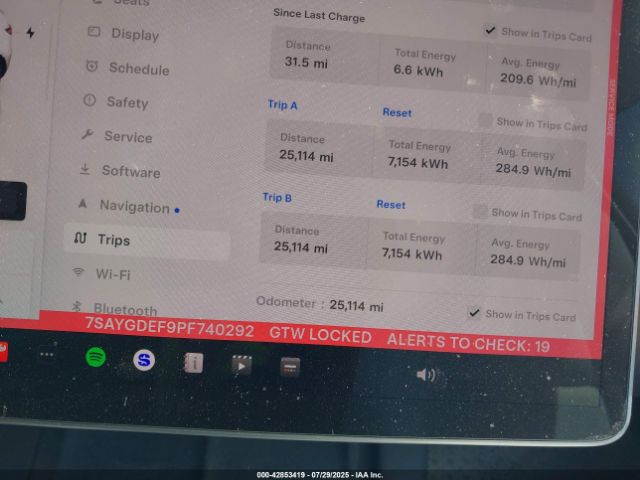 2023 TESLA MODEL Y 7SAYGDEF9PF740292 Photo 6